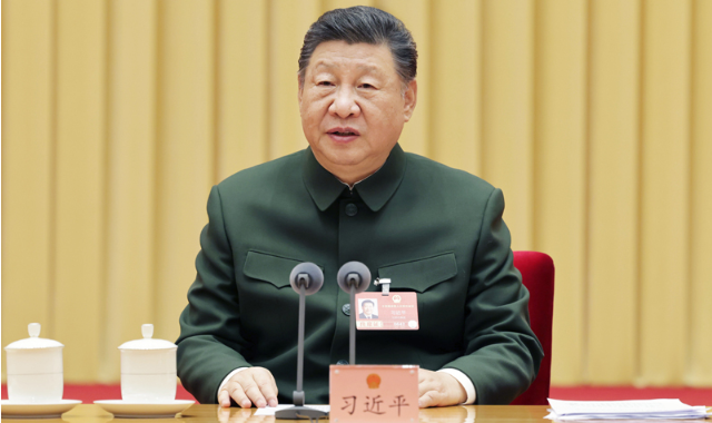 习近平在出席解放军和武警部队代表团全体会议时强调