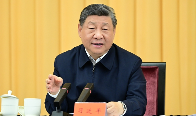 习近平在加强基础研究座谈会上强调：以更大力度更实举措加强基础研究 进一步打牢科技强国建设根基
